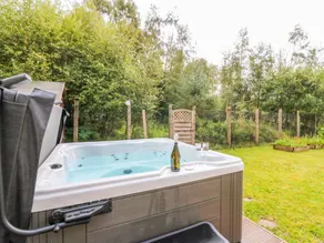Riverbank House, PONT ROY - Spa