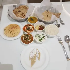 Hotel Tulsi Comfort - Restaurant