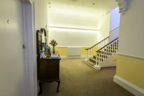 Clydesdale Apartments - Lobby