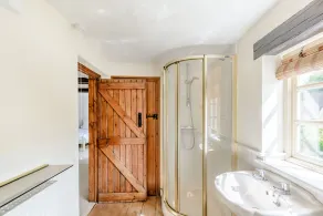 Darwen - Bathroom