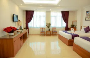 Aloha Hotel - Room