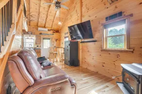 Hike & Fish! Cabin Near Hocking Hills State Park - Interiör
