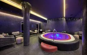 Verno House Budapest, Vignette Collection by IHG - Piscine