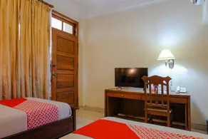 OYO 1803 Hotel Sarangan Permai - Chambre