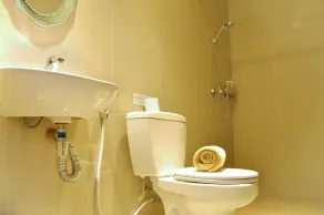 Kuta Sari House - Bathroom