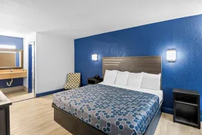 Americas Best Value Inn Richmond South - Zimmer
