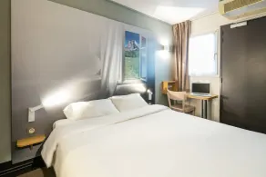 B&B HOTEL Grenoble Université 1 - Room