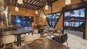 Lake Camp Resort - Restaurant