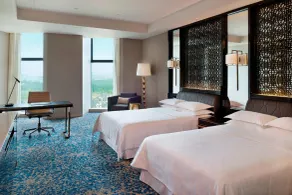 Sheraton Changchun Jingyuetan Hotel - Zimmer