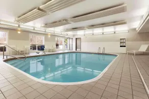 Country Inn & Suites by Radisson, Columbus Airport, OH - Piscine