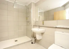 Woodlands Hotel, BW Signature Collection - Salle de bain