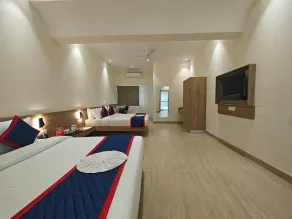 Hotel Shivam by Greenwoods Resorts - Chambre