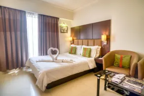 The Samilton - Room
