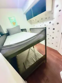 Core Downtown Toronto-8 Sleeper-6 Beds-2 Bathrooms-Washrooms-Free Parking-CN Tower-Ripleys Museum-Blue Jays Stadium-Rogers Centre-Scotia Arena-MTCC-In front-Gym-Pool-Jacuzzi Sauna-Filter Drinking Water-WiFi-Cot - Værelse