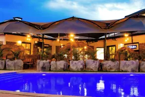 Avian Court Hotel - Pool