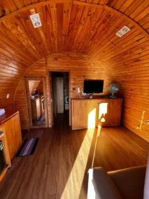 HB Bungalow - Room