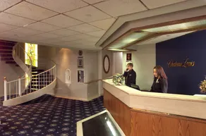 Chateau Louis Hotel & Conference Centre - Reception