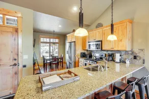 Mountain-view Cabin Near Trails in Powell Butte! - Innvendig