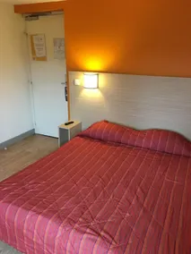 HECO Calais Centre-Gare - Chambre