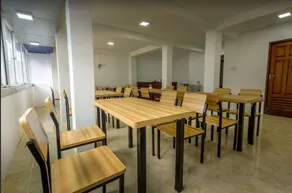 Metro Port City Hotel - Restaurant