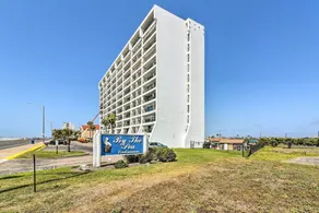 BEACHFRONT CONDO INFINITY OCEAN VIEW !! - Intérieur