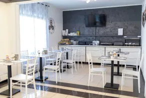 Hotel Ayri - Restaurante