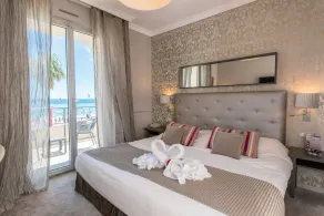 Hôtel Le Royal Promenade des Anglais - Room