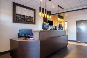 Hôtel Kyriad Dijon - Longvic - Hall