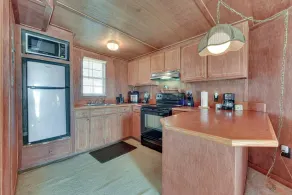 Waterfront Jonesville Studio on Black River Lake! - Interiør
