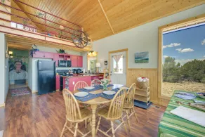 Sangre de Cristo Views! Retreat Near Wild Horses! - Interiør