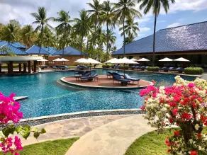 Sundancer Residences and Villas Lombok - Piscina