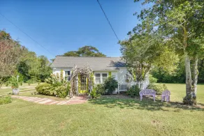 Bungalow w/ Large Yard: 8 Mi to Cape Charles Beach - Innvendig