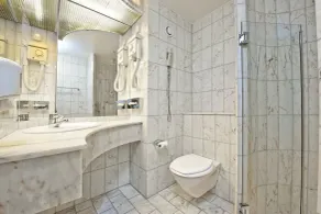 Quality Hotel Olavsgaard - Bathroom