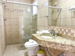 Pousada Nacional Inn Campos do Jordão - Bathroom