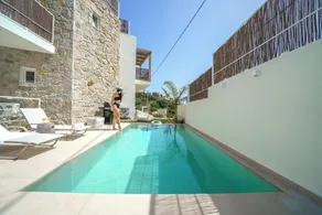 My Bali Suites - Piscina