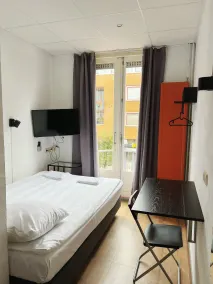 CoronaZeist-Utrecht NL - Chambre