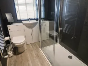 White Stones - Badezimmer