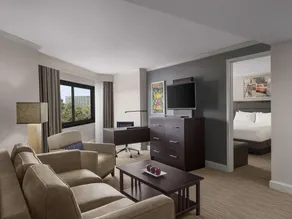 DoubleTree by Hilton Fort Lee - George Washington Bridge - Chambre