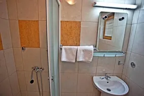 Hotel Snješko - Badeværelse