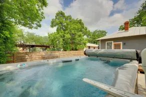 San Antonio Home 2 Mi to Dtwn, Swim Spa! - Interiör
