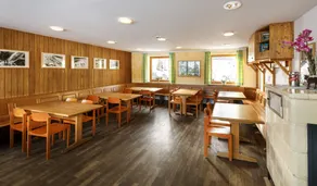 DJH Jugendherberge Oberstdorf - membership required - Mitgliedschaft erforderlich! - Restaurant