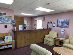 Olde Amish Inn - Hall