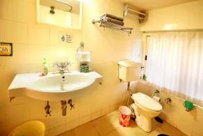 Jaipur Inn - Bathroom