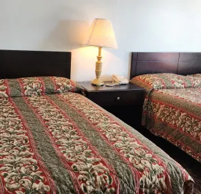 Budget Inn - Chambre