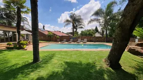 Klein Bosveld Guest House - Pool