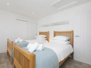 Samphire - Room
