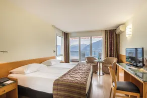 Bellavista Swiss Quality Hotel    - Ausblick vom Zimmer