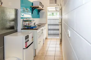 Innisfail Riverfront Motel - Room