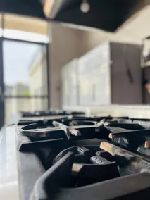 Step Apart Hotel - Restaurant
