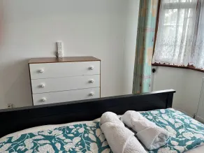 Love and Peace, Petts Wood - Habitación